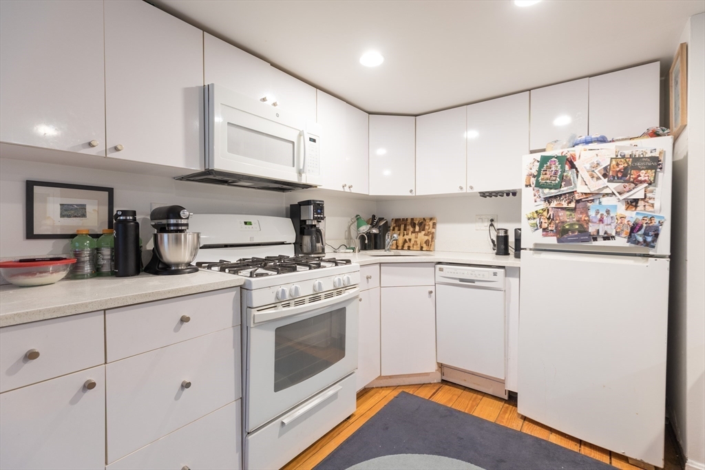 94 Appleton St, South End