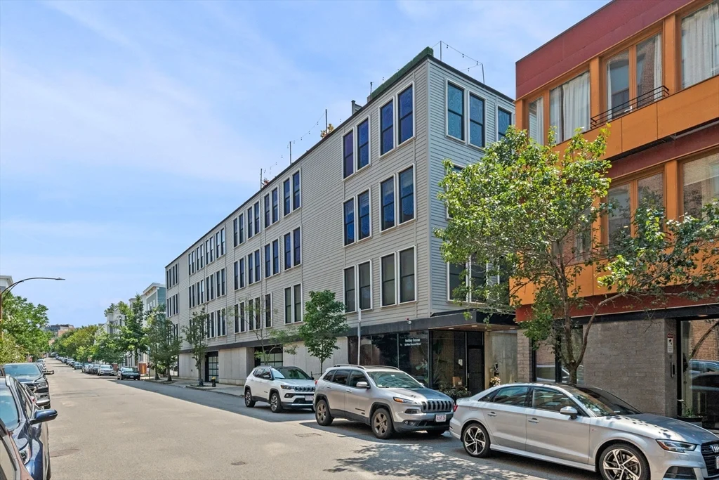 335-337 W 2nd St, South Boston