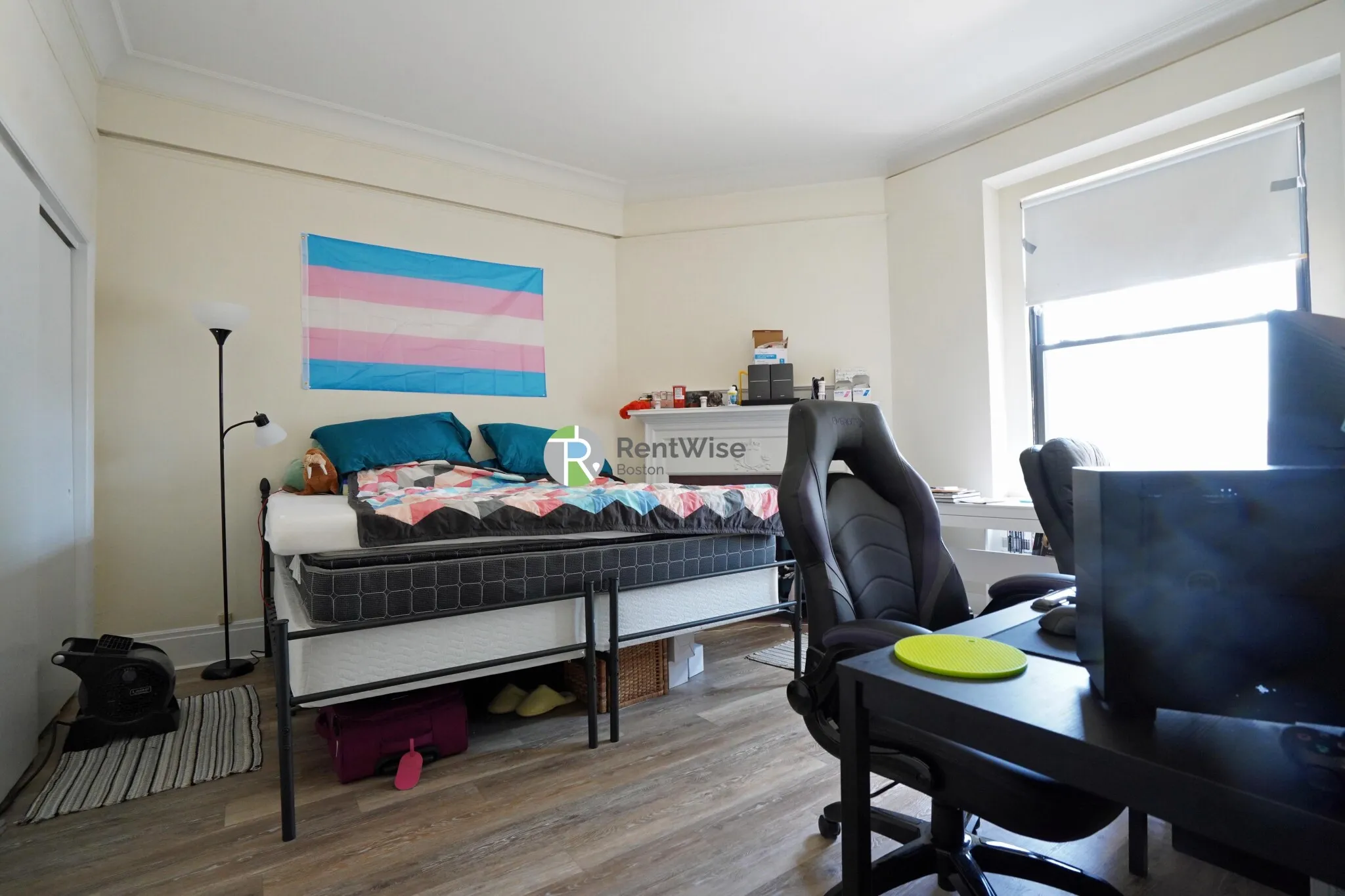 62 Boylston St, Downtown