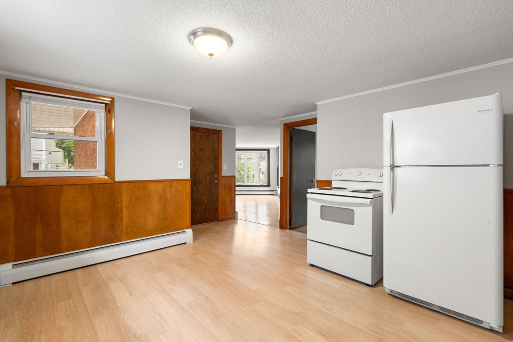 72 Wyoming Ave, Malden