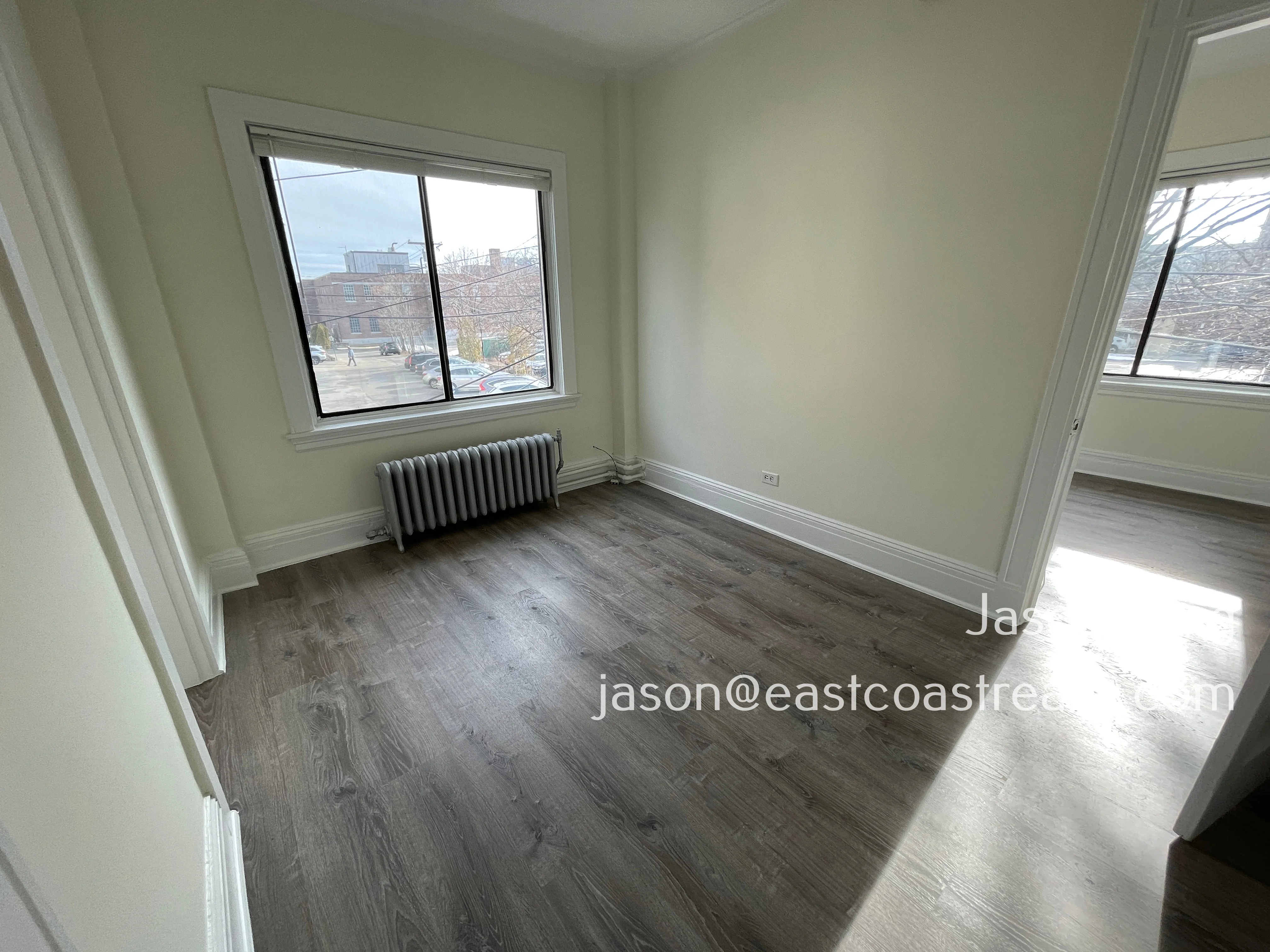 230 Walnut St, Newtonville