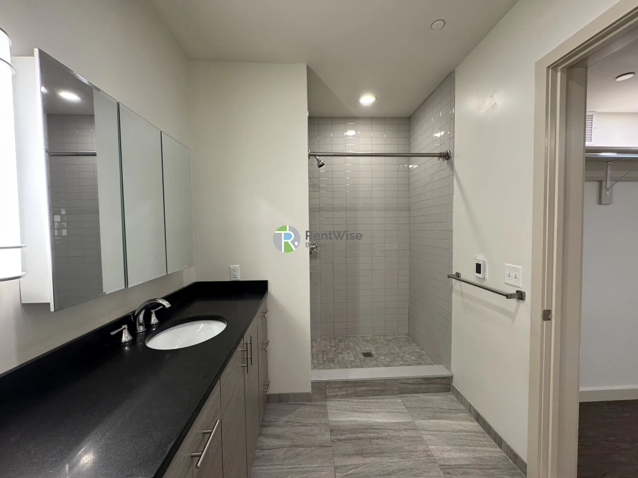 400 Langley Rd, Thompsonville