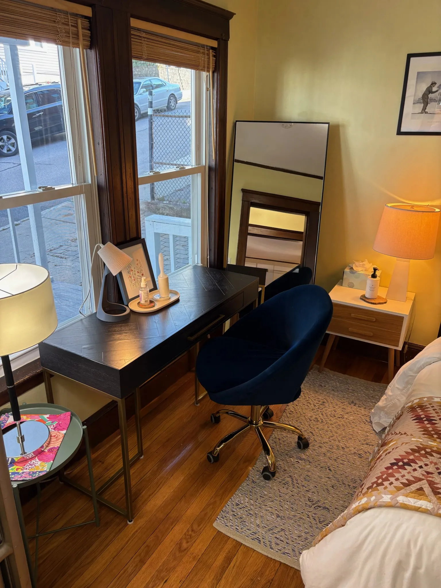 17 Sunset St, Mission Hill