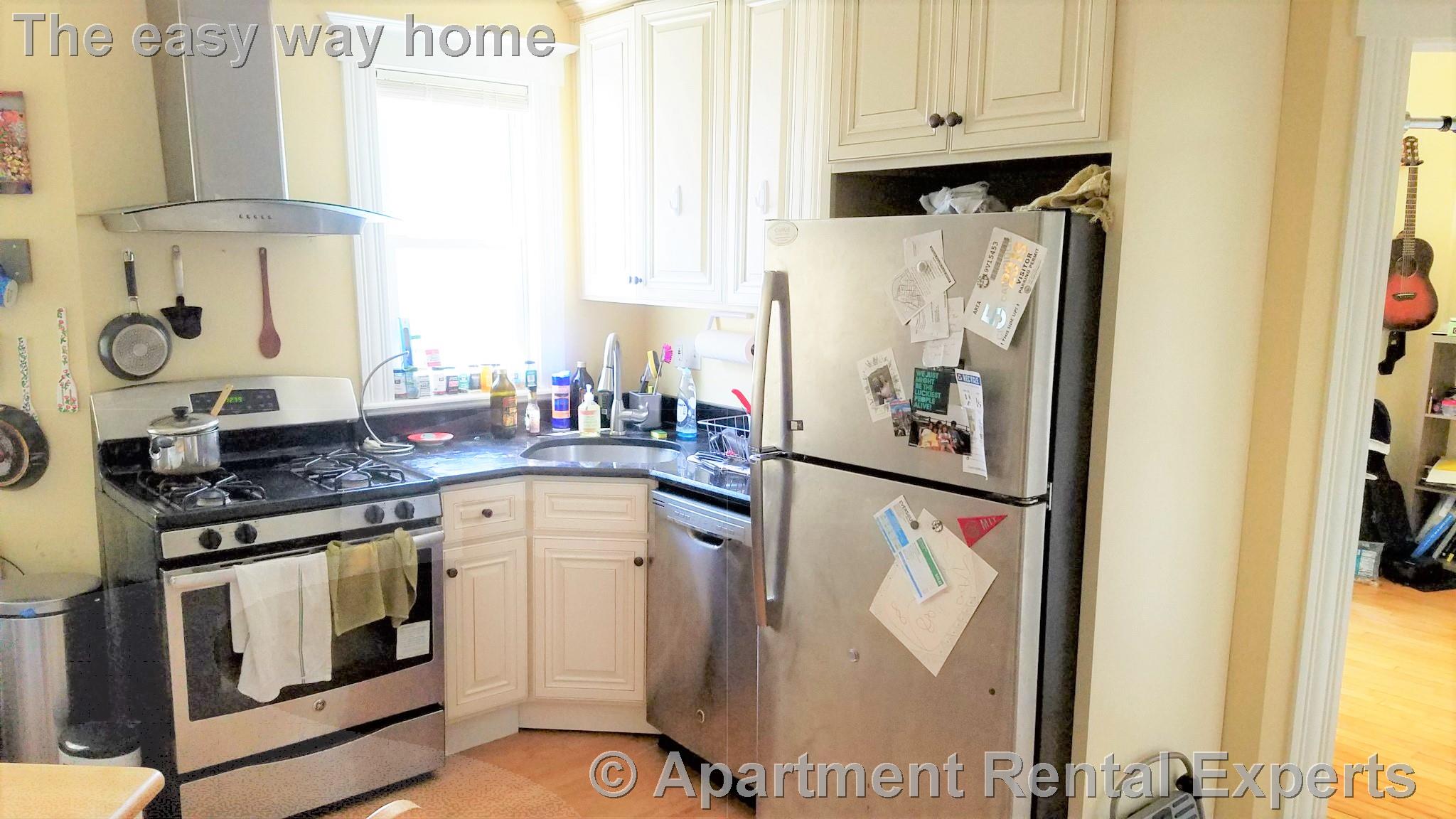 156 Magazine St, Cambridgeport