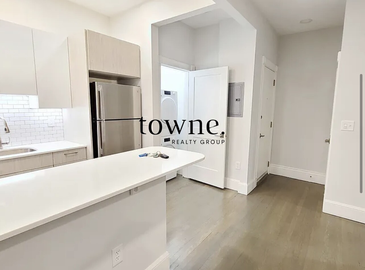 51 Massachusetts Ave, Back Bay