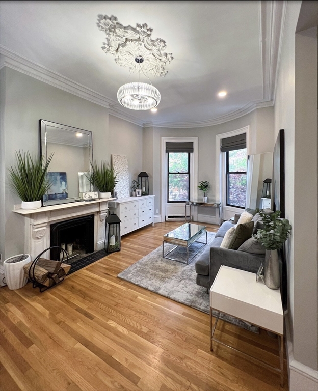 16 Claremont Park, South End