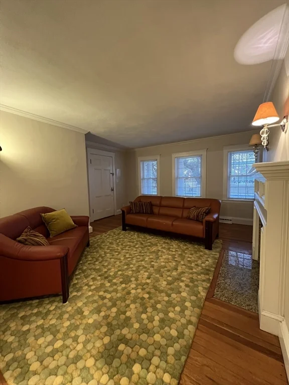 162 Eastside Pkwa, Newton