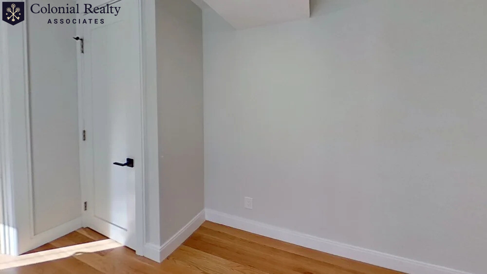 59 Hemman St, Roslindale