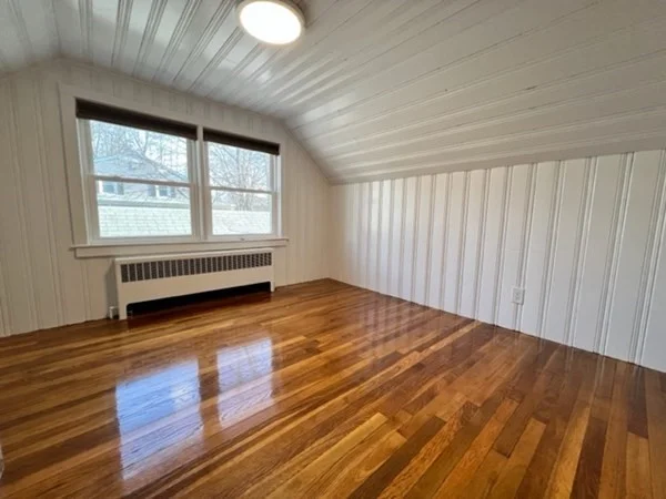 375 Elm St, Braintree