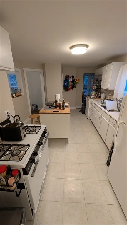 74 Sydney, Dorchester