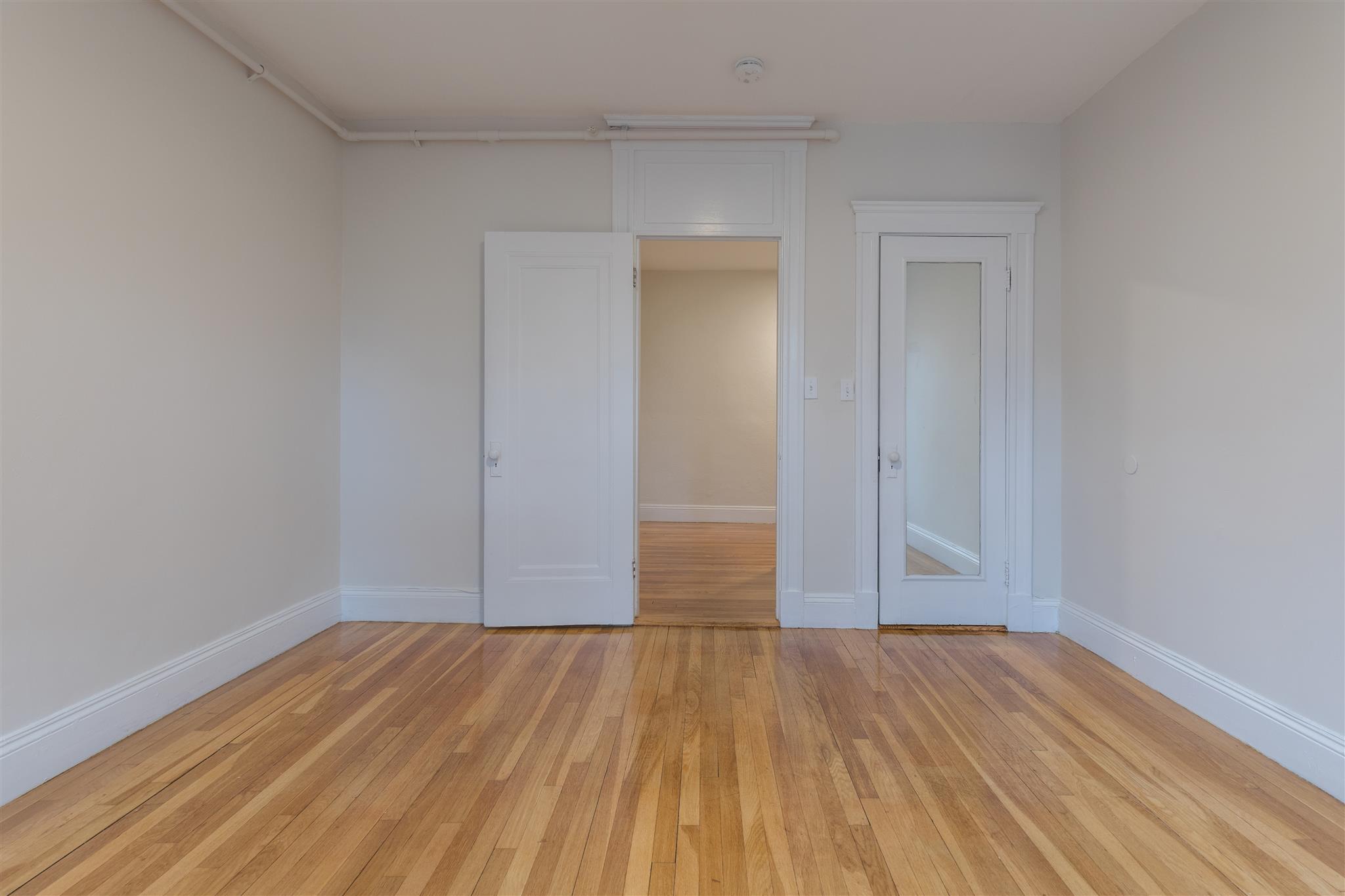 28 Langdon St, Neighborhood Nine