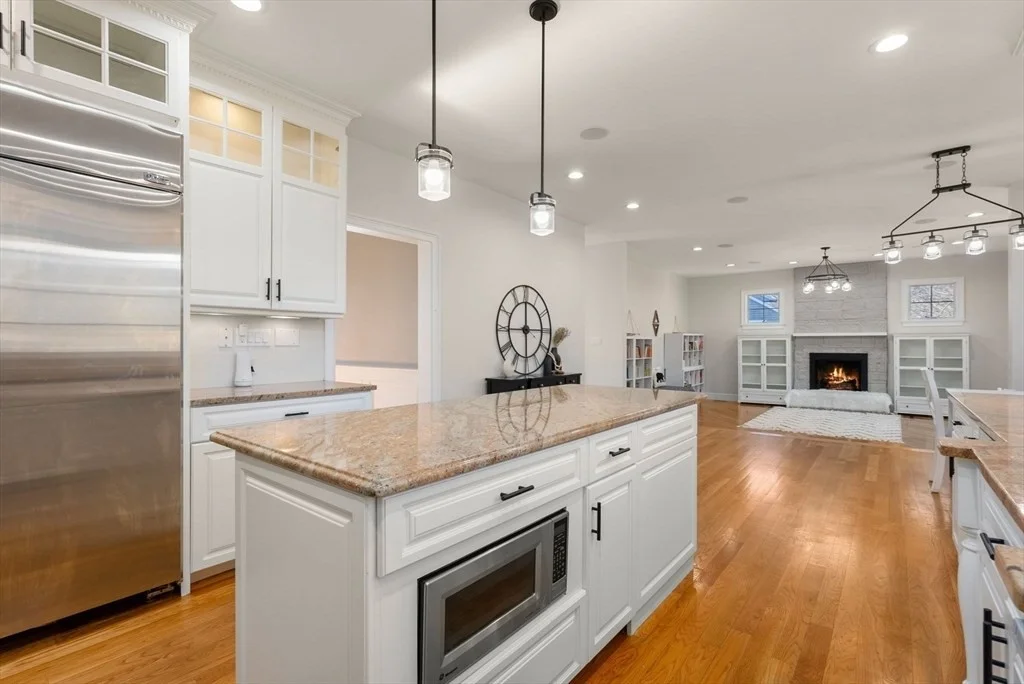 11 Bobolink Rd, Newton Lower Falls