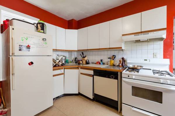 1 South Whitney St, Mission Hill