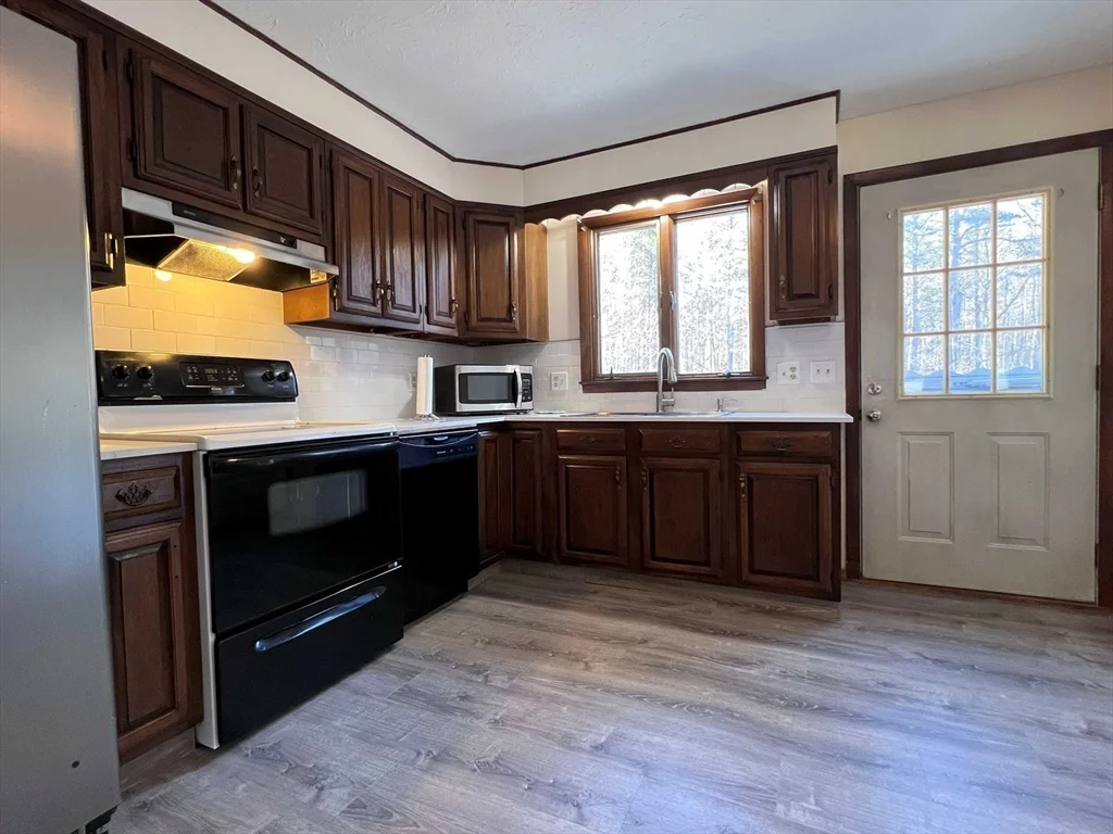 23 Hospital Rd, Templeton