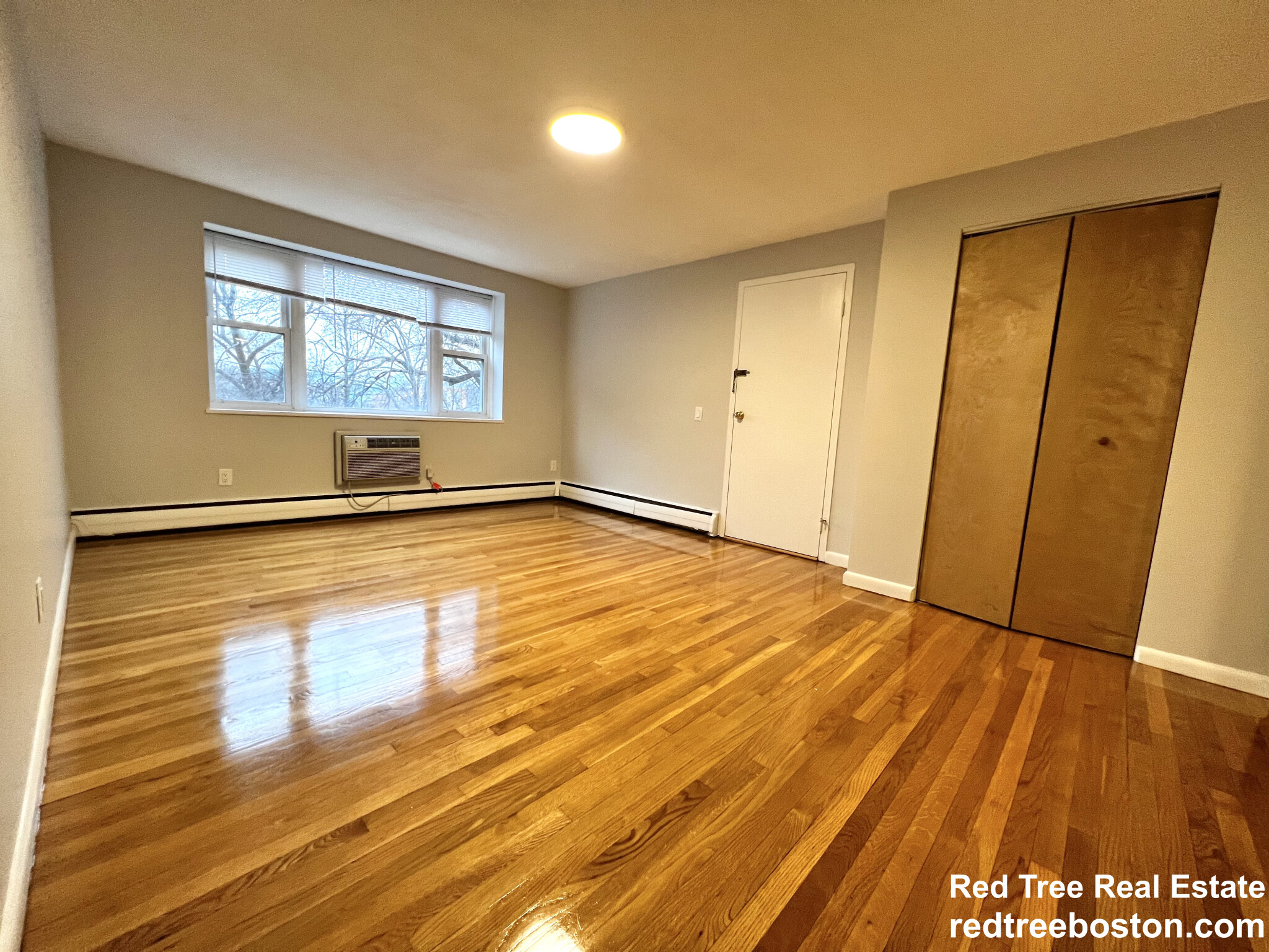 110 Babcock St, North Brookline