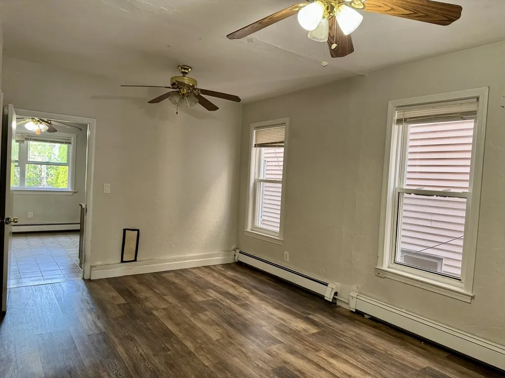 230 Havre St, East Boston