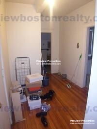 1377 Commonwealth Ave, Allston