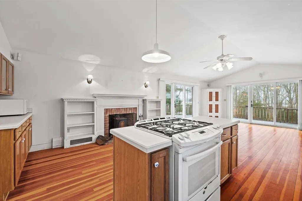 66 Converse Rd, Marion