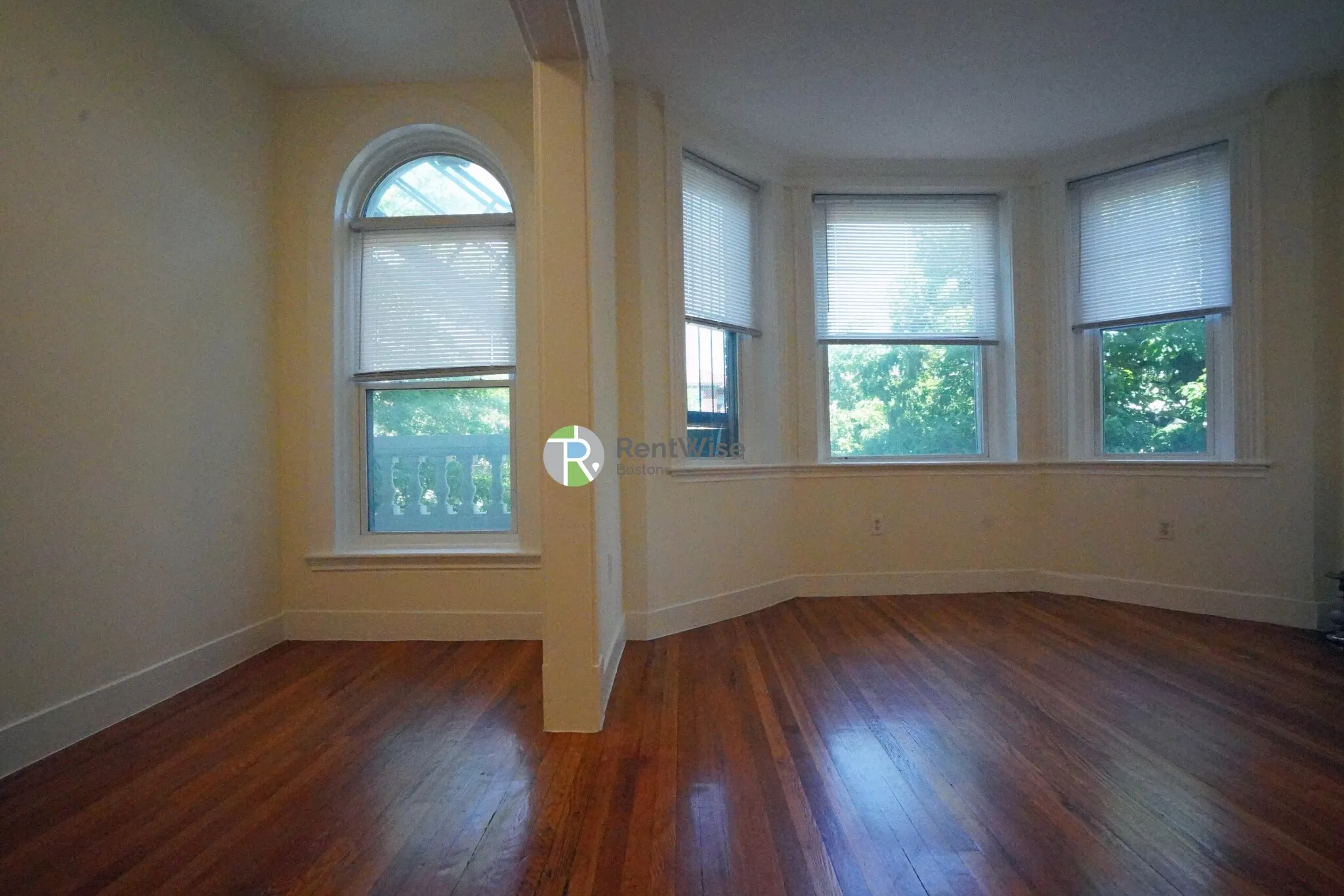 1302 Commonwealth Ave, Allston