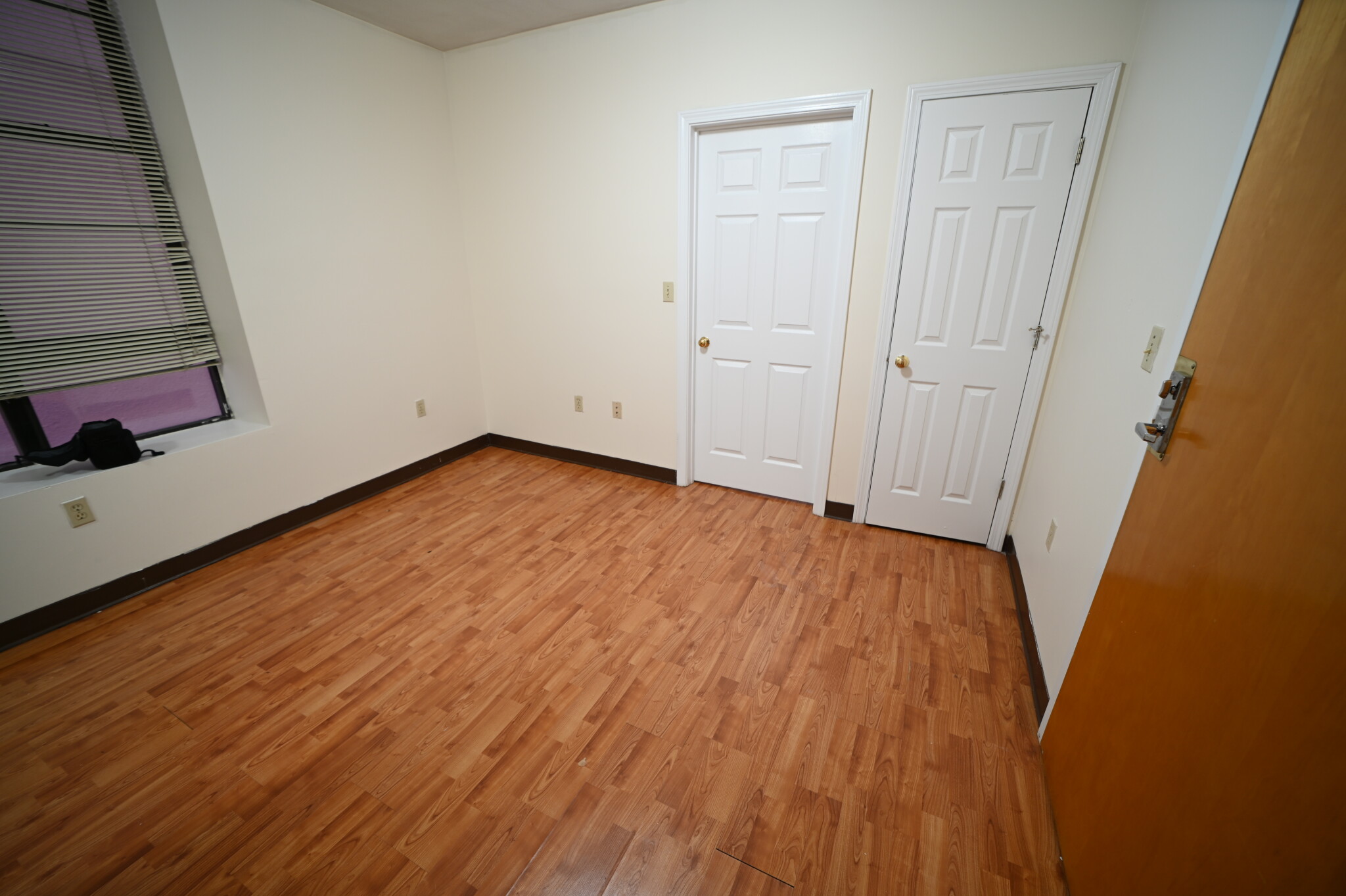 81 Essex St, Chinatown