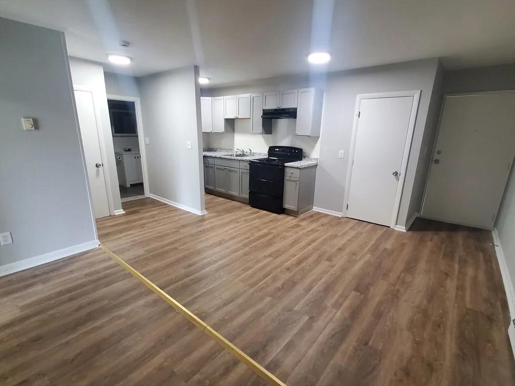 760 Cummins Highway, Mattapan