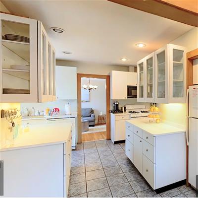 98 Heath St, Winter Hill