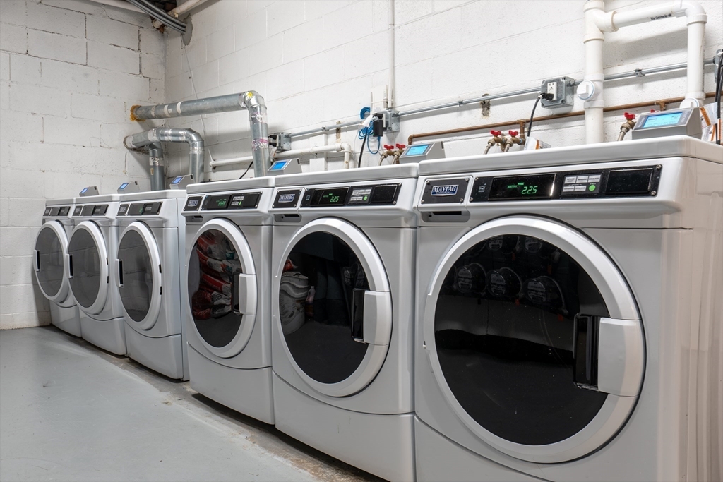 16 Trowbridge St, Mid-Cambridge