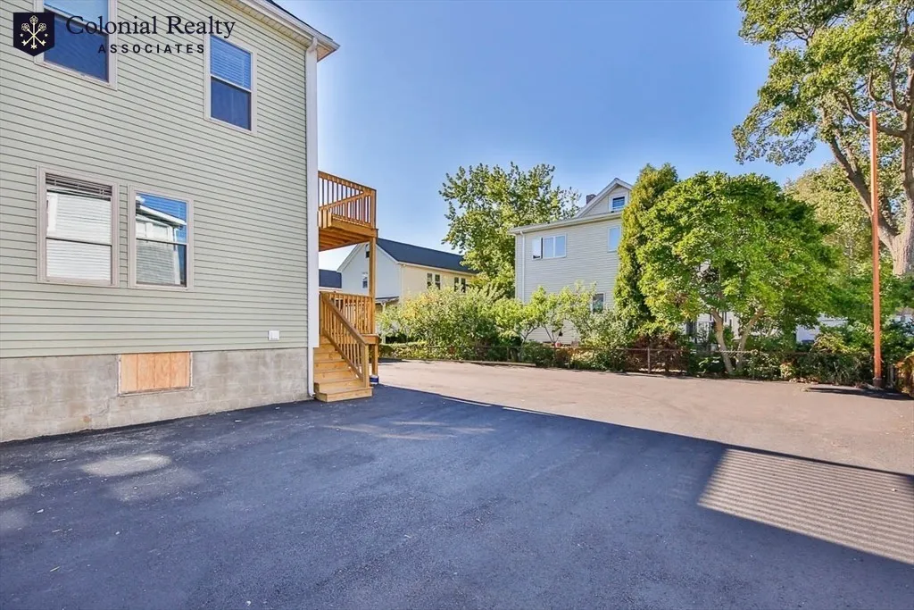 39 Harvard St, South Medford