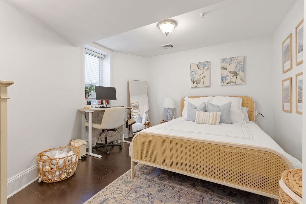 140 Boston St, Dorchester