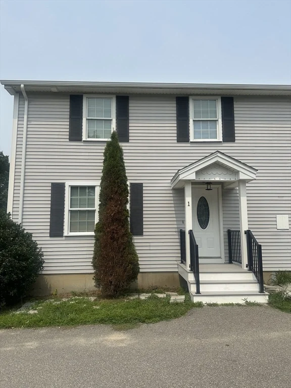 82 Johnson St, Taunton