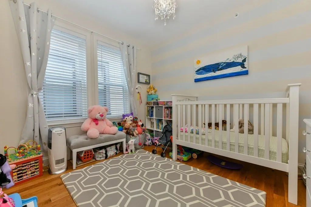 230 Saratoga St, East Boston