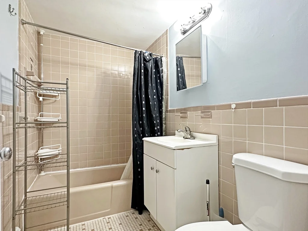 100 Summer St, Watertown