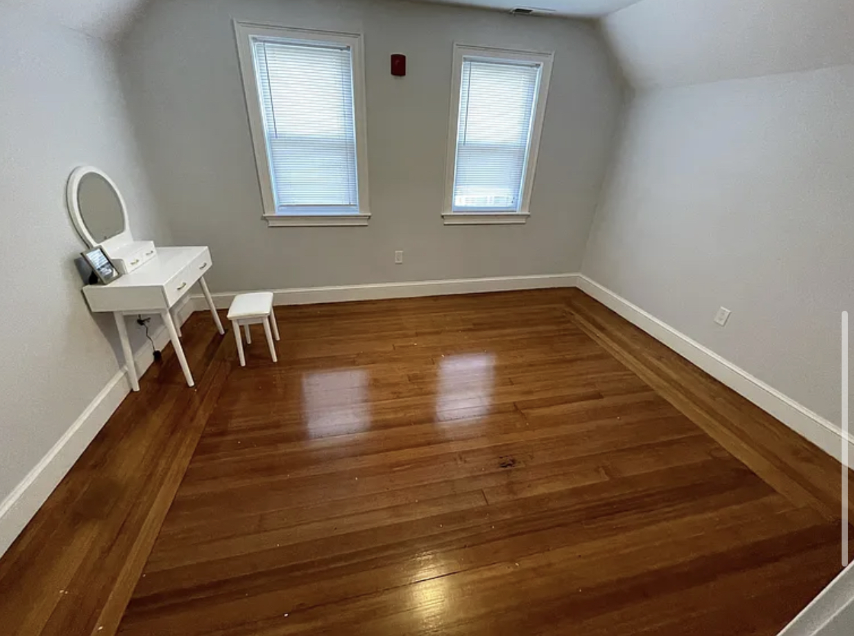 74 Weld Hill St, Jamaica Plain