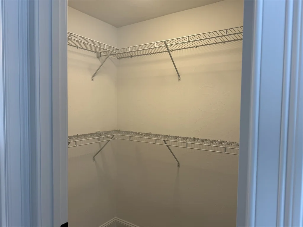 15 Kashmir's Way, Middleboro