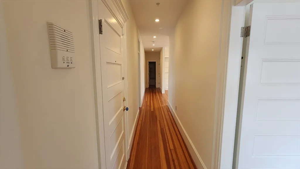 465 Huron Ave, West Cambridge