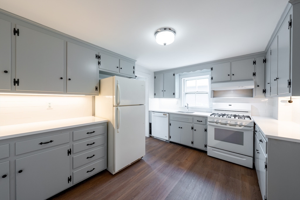 42 Forest St, Lexington