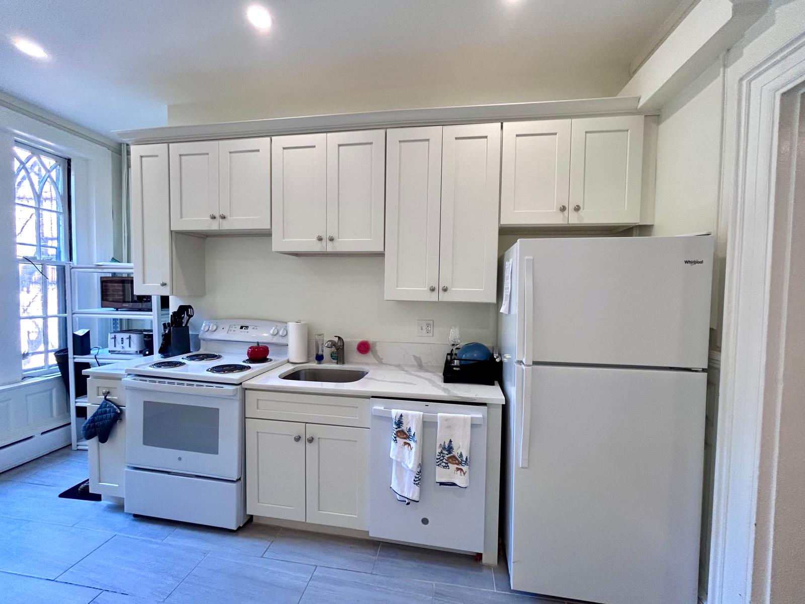 1712 Beacon St, Brookline