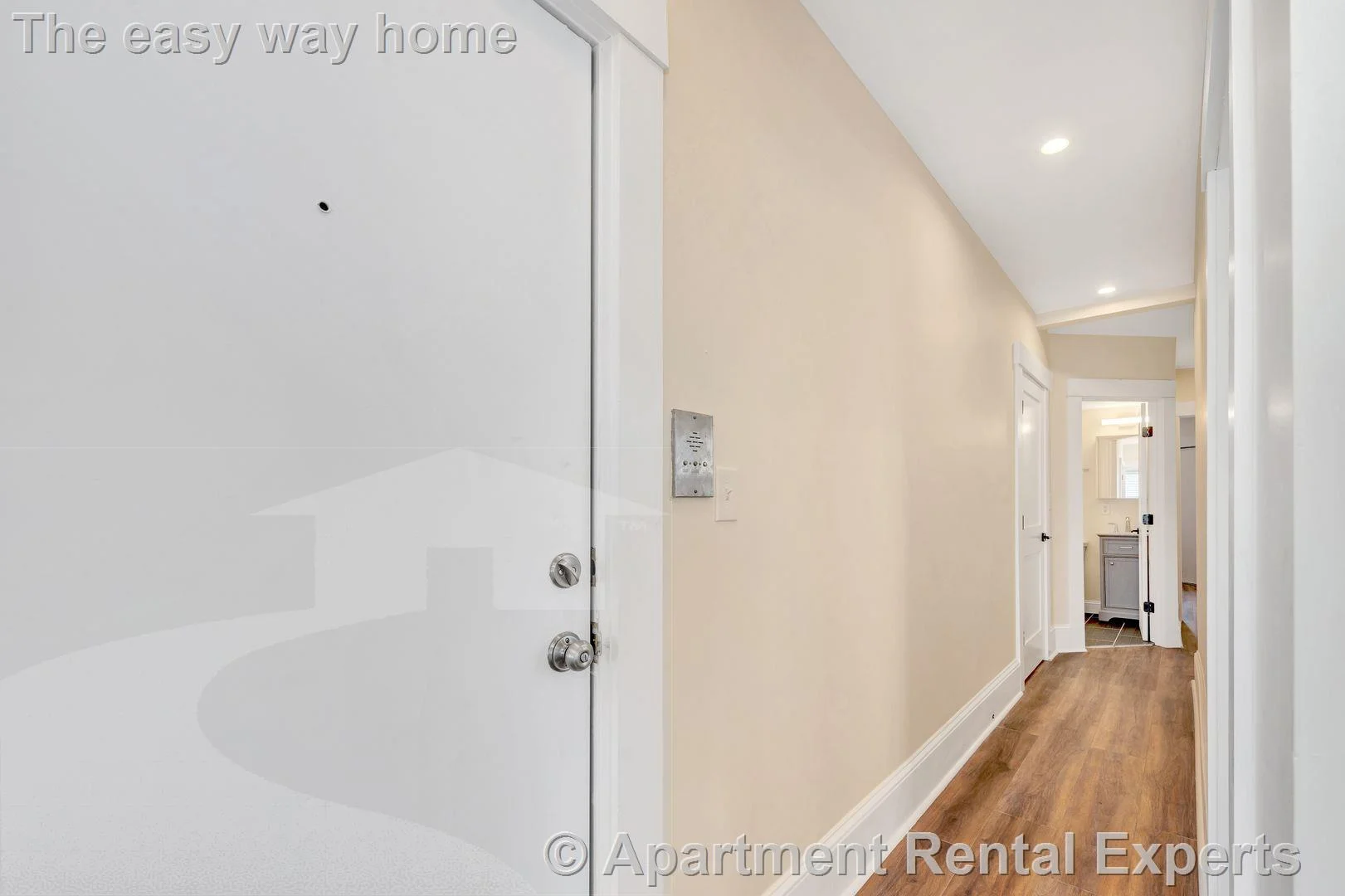 105 School St, Roxbury