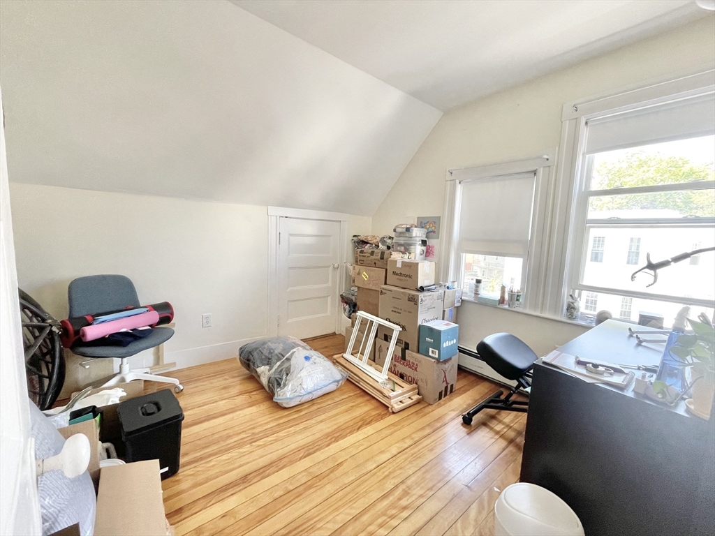 25 Haskell St, Allston