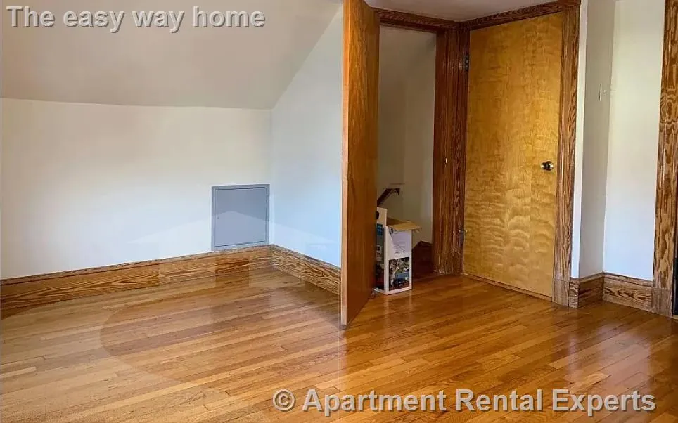 19 Adams St, East Arlington