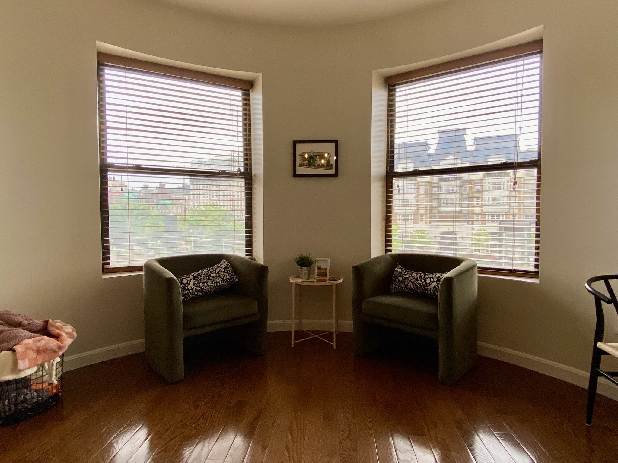 636 Beacon St, Fenway