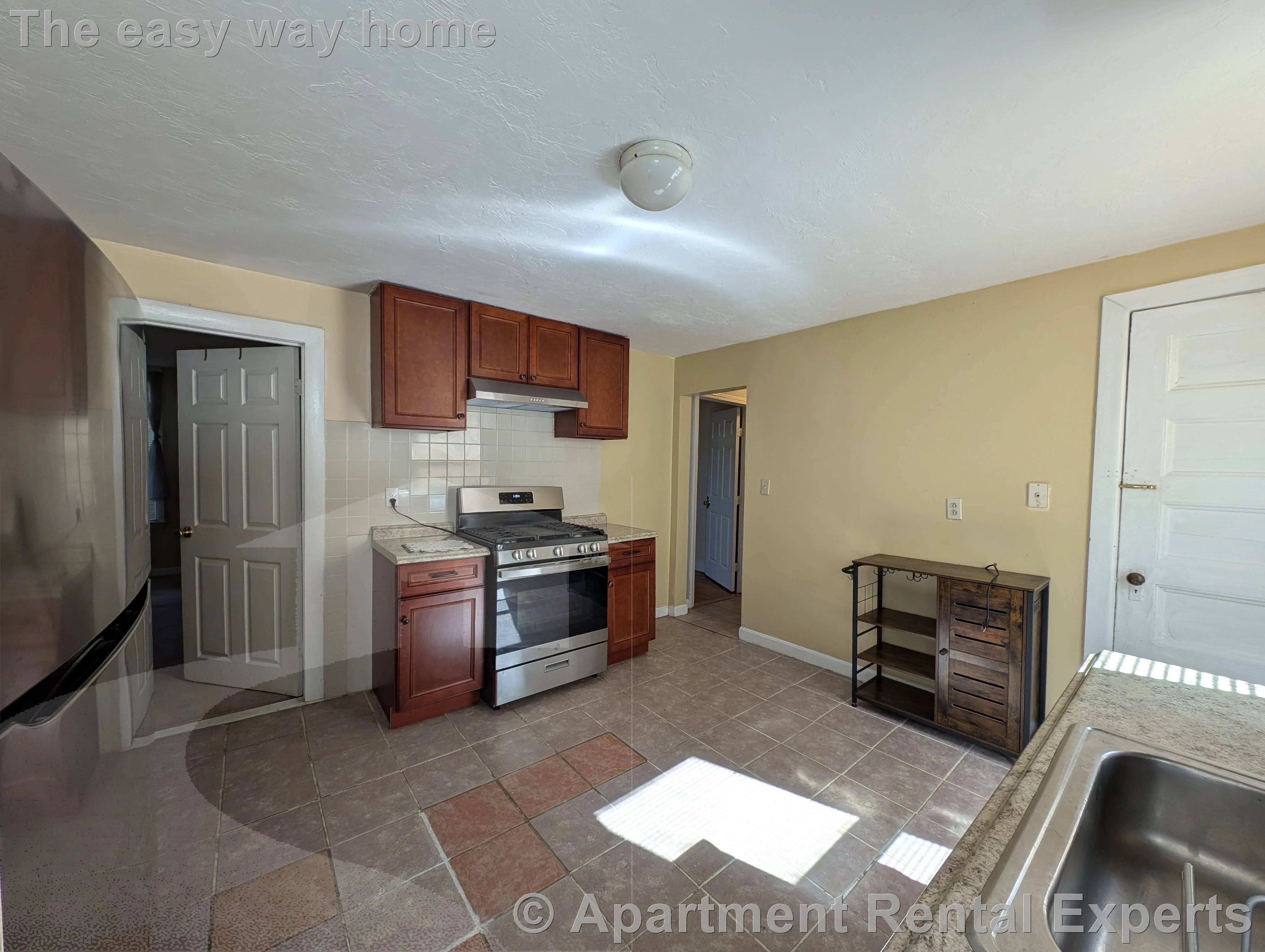 112 Dudley St, Medford Square