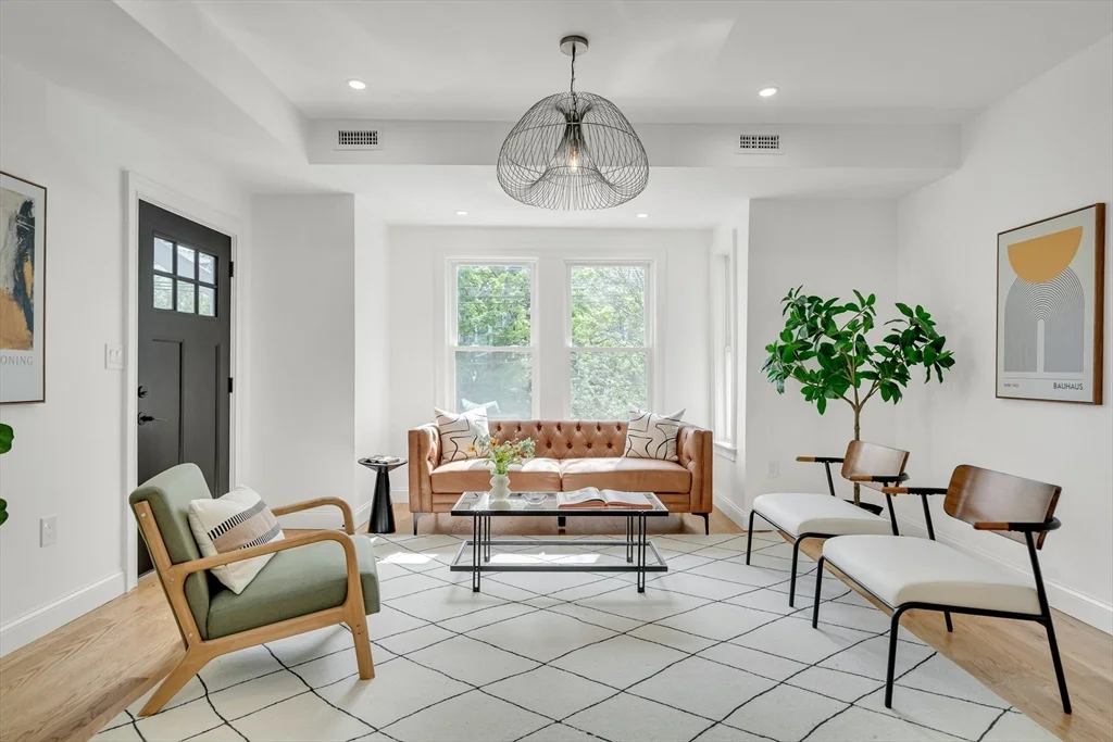 54 Park St, Ward Two