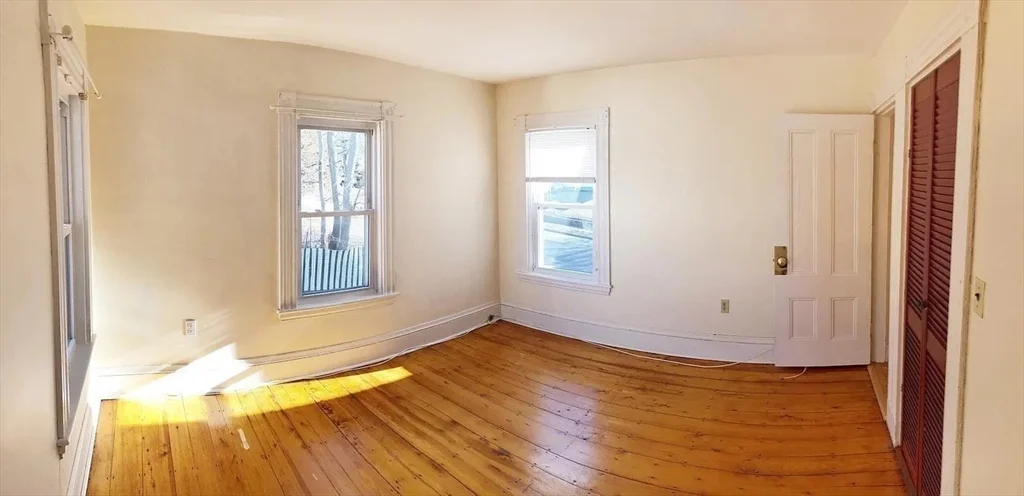 308 Belmont St, Quincy