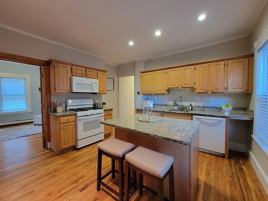 20 Forbes St, Jamaica Plain
