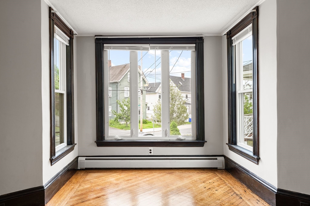 72 Wyoming Ave, Malden