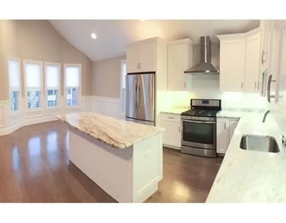 1174 Cambridge St, Inman Square