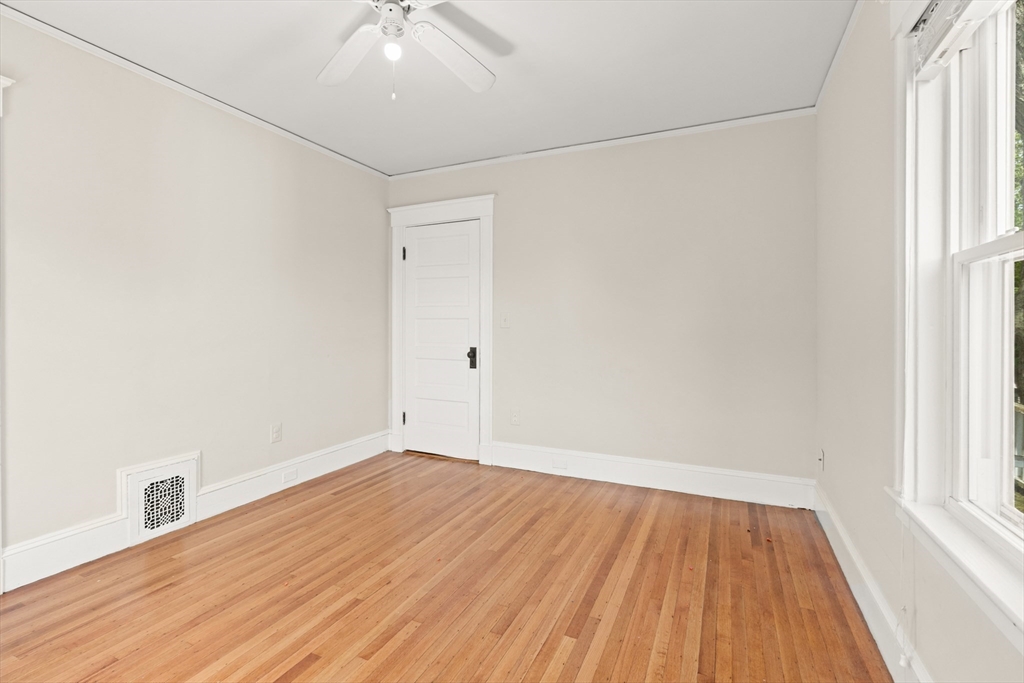 9-11 West St, Norwood