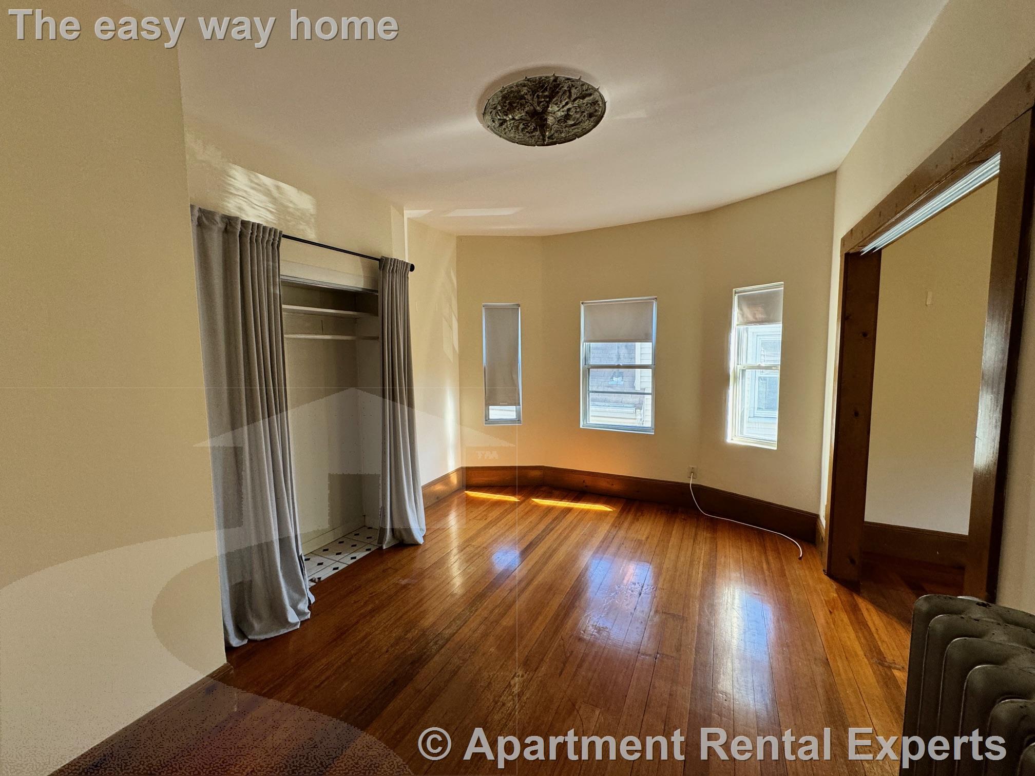 241 Highland Ave, Davis Square