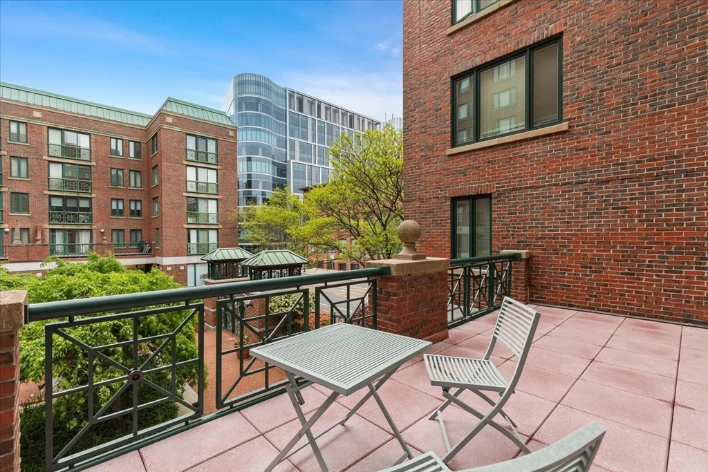 10 Rogers St, Kendall Square